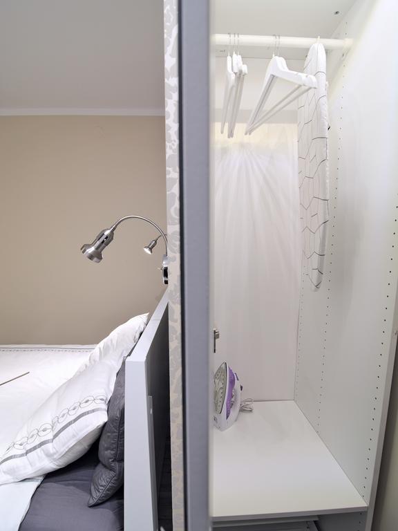 Paradise - Z Klimatyzacja Apartman Częstochowa Kültér fotó